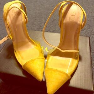 Olivia Martin pointed pumps